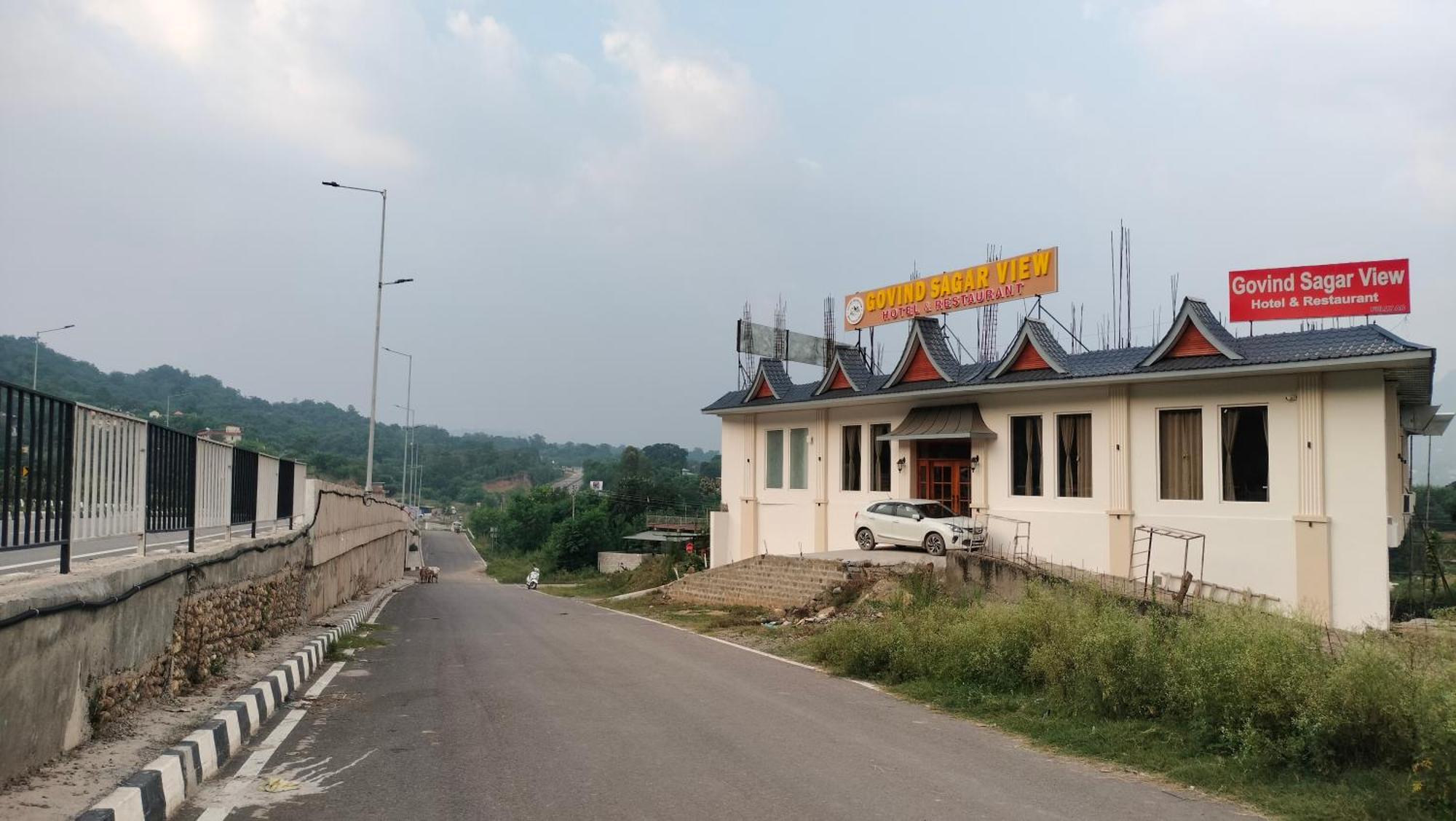 Govind Sagar View Hotel & Restaurant Bilaspur  Bagian luar foto