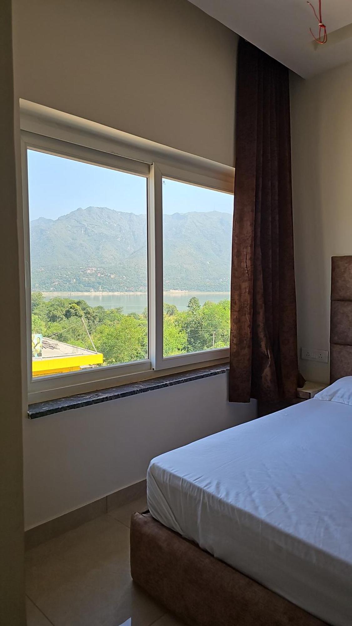 Govind Sagar View Hotel & Restaurant Bilaspur  Bagian luar foto