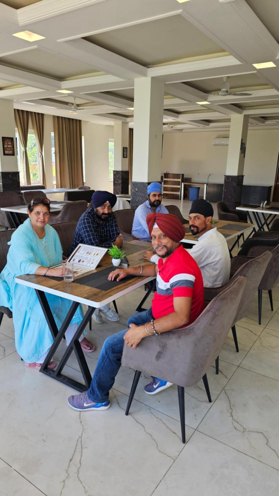 Govind Sagar View Hotel & Restaurant Bilaspur  Bagian luar foto