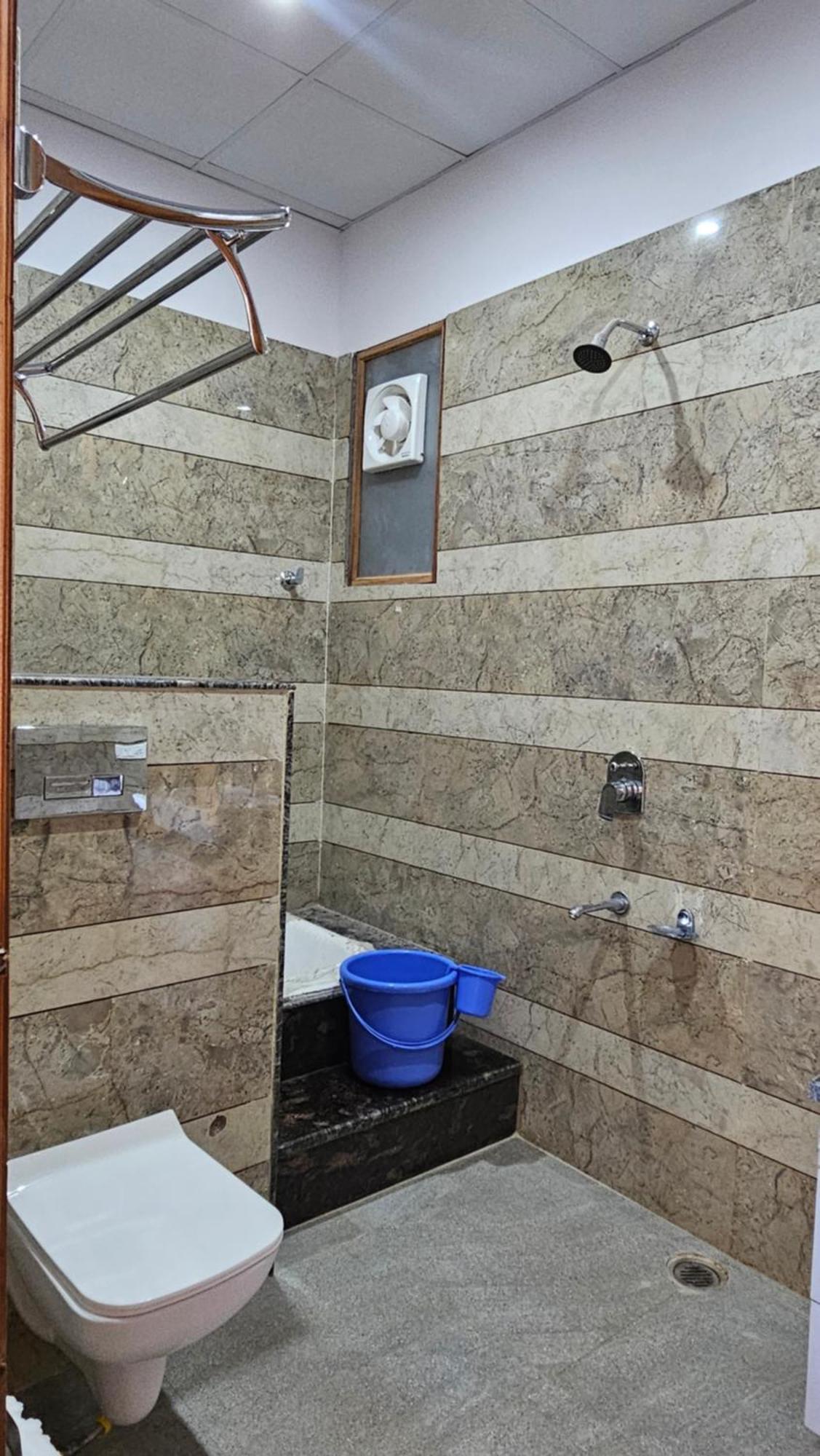 Govind Sagar View Hotel & Restaurant Bilaspur  Bagian luar foto
