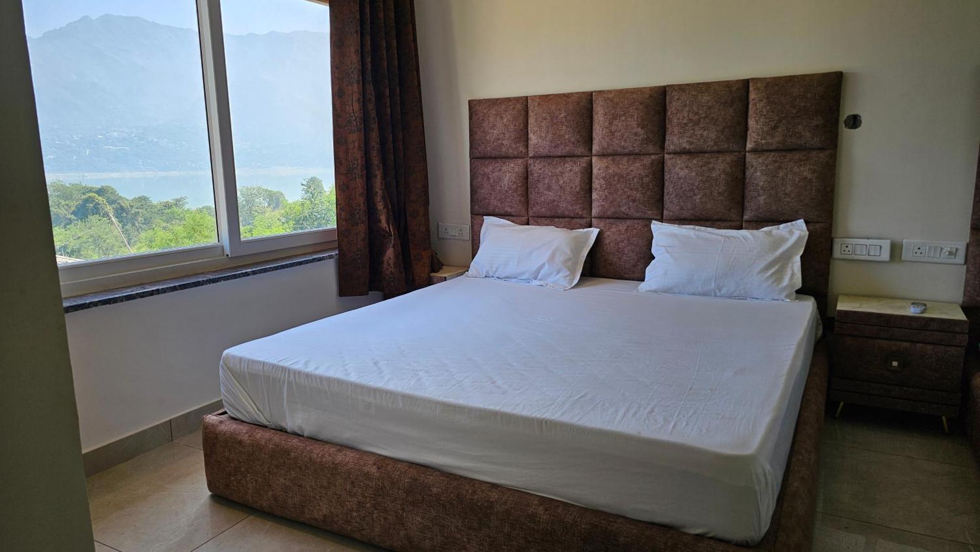 Govind Sagar View Hotel & Restaurant Bilaspur  Bagian luar foto